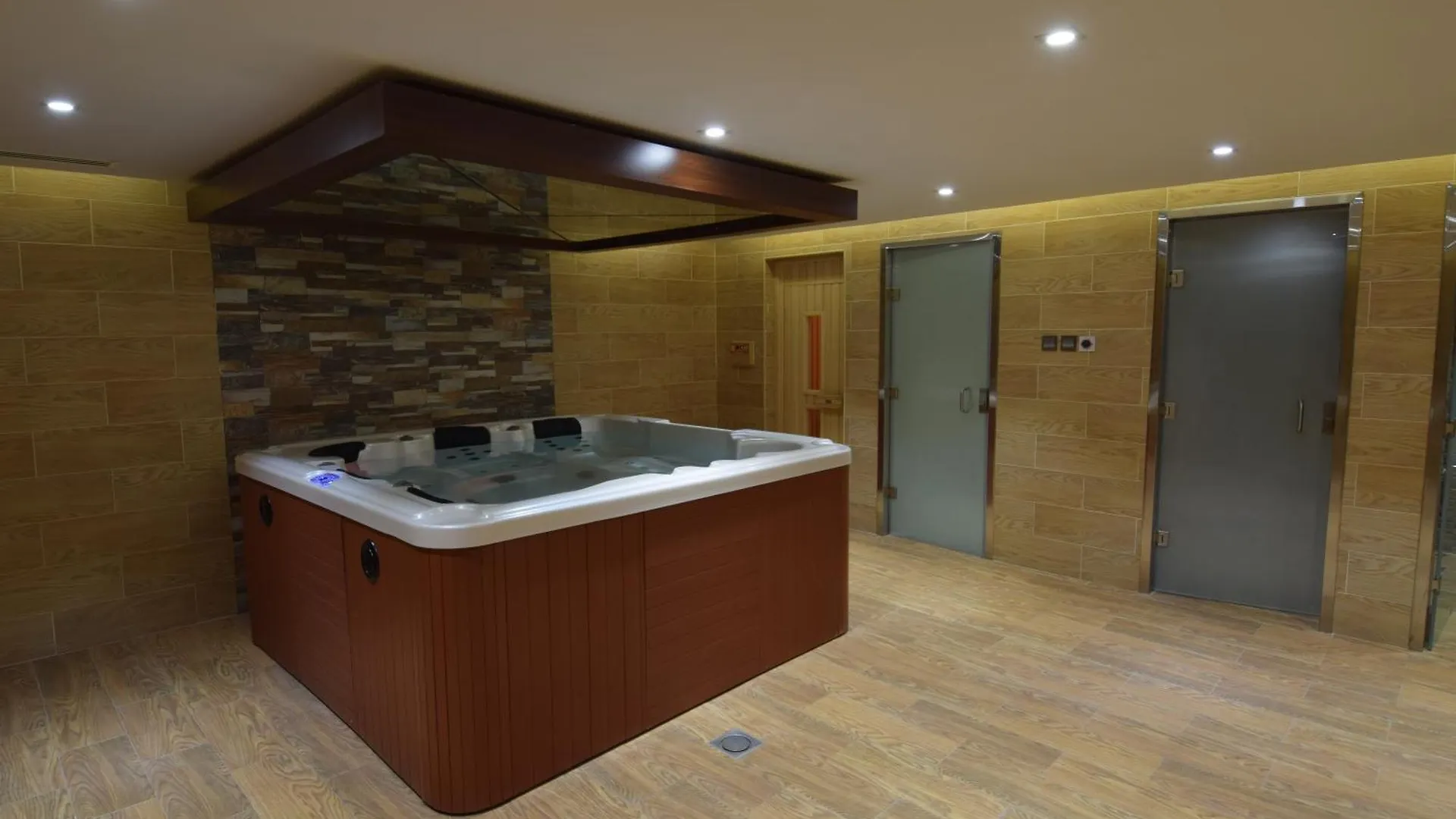 Novotel Suites Riyadh Centre Hotel