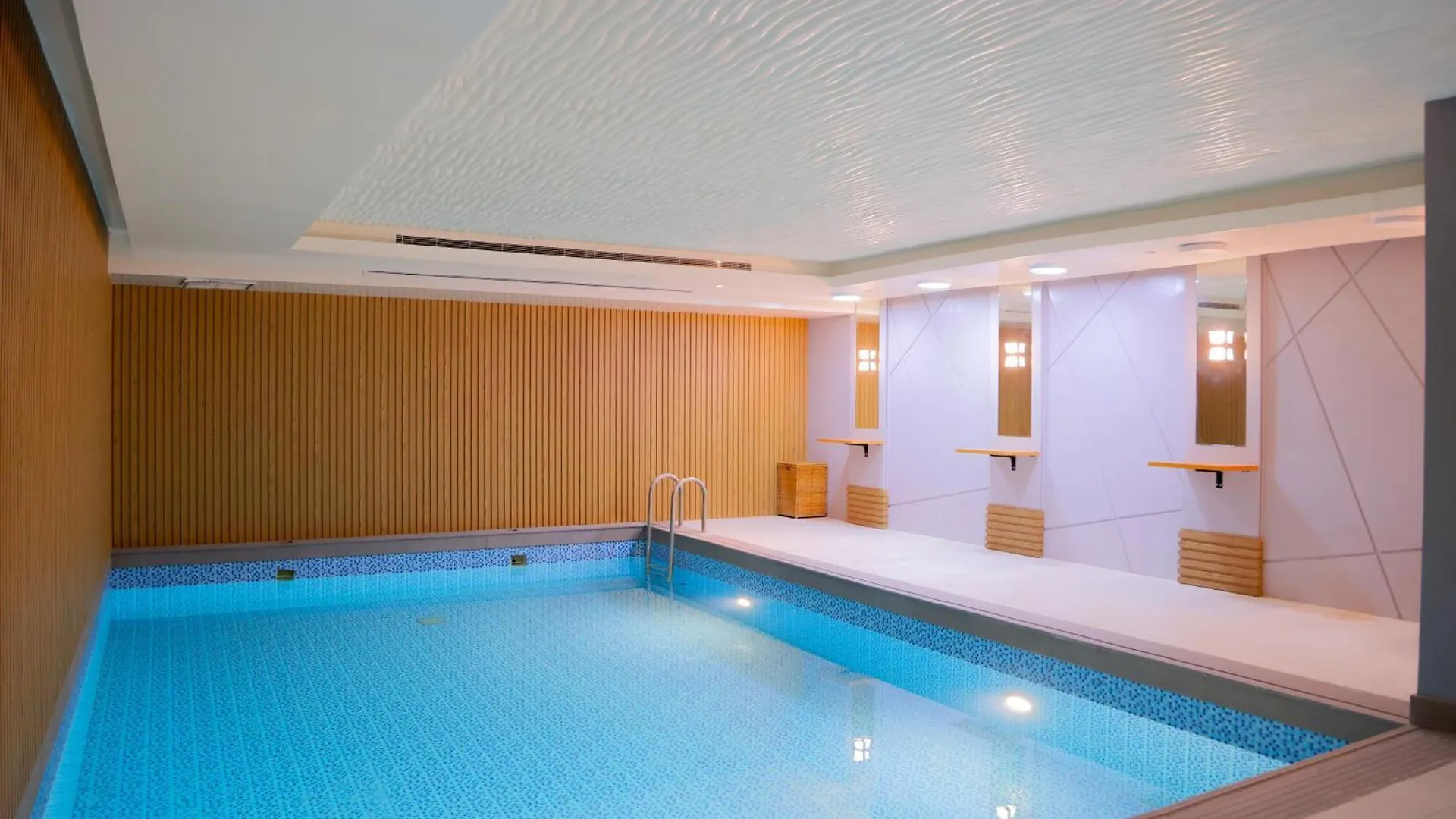 Novotel Suites Riyadh Centre Hotel
