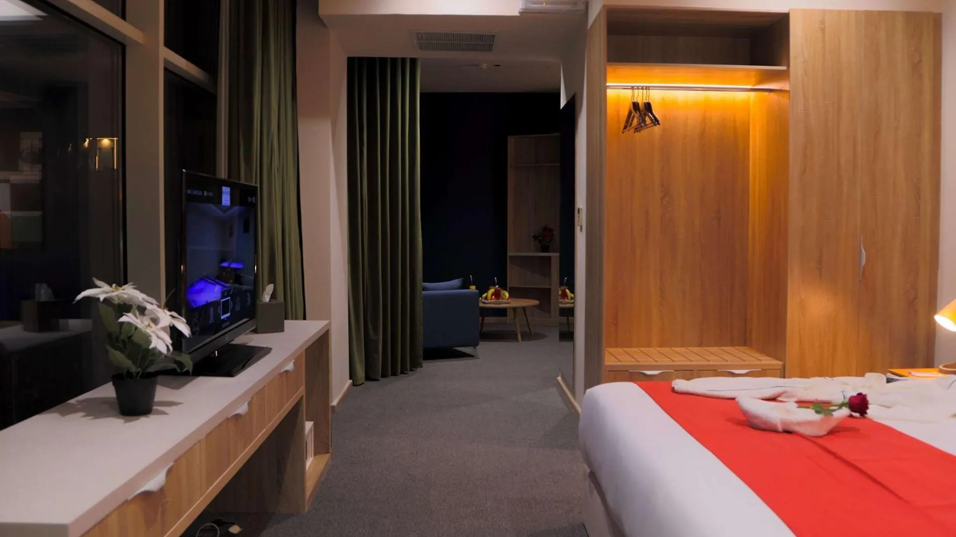 Novotel Suites Riyadh Centre