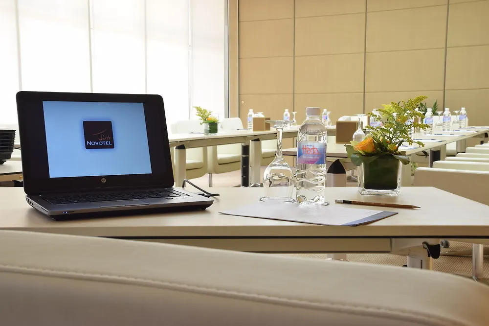 Novotel Suites Riyadh Centre 4*,